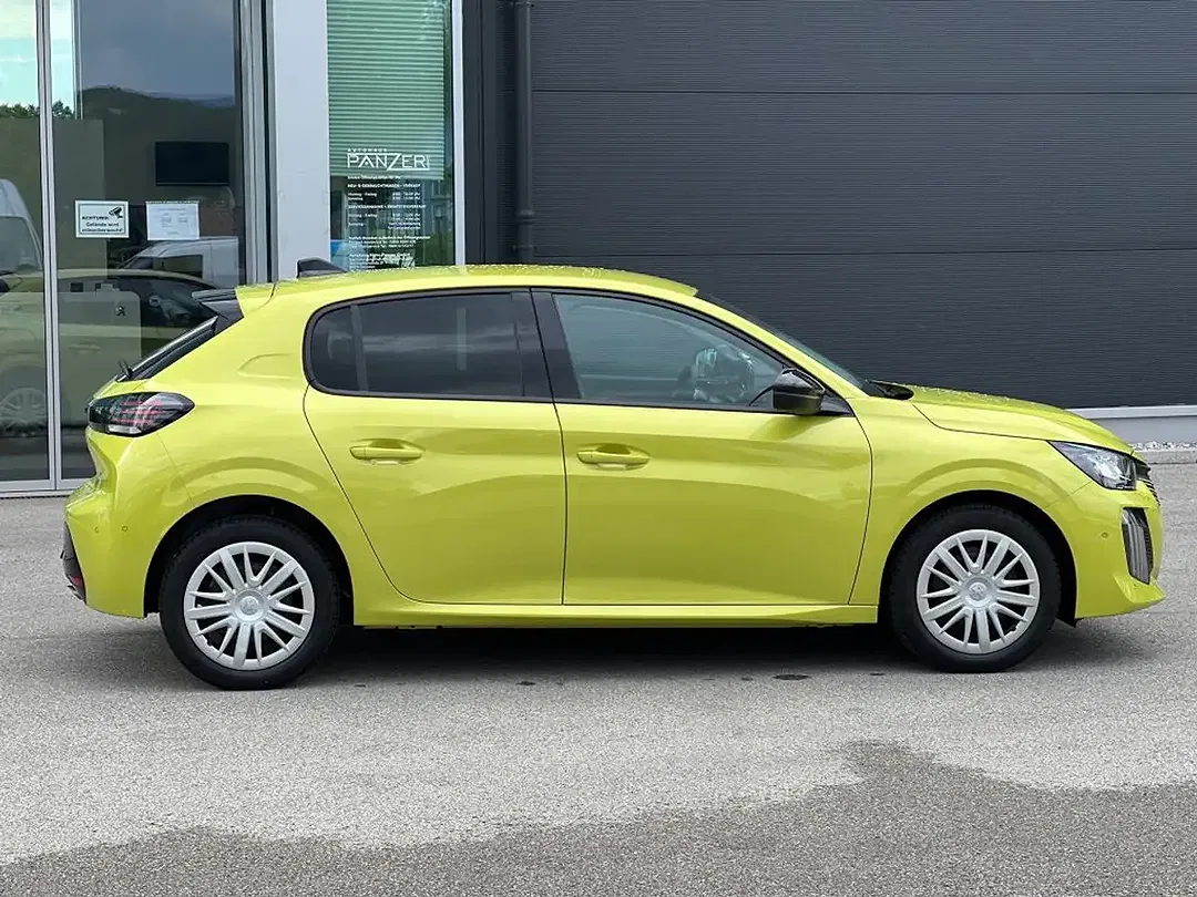 Peugeot 208 - Thumbnail 7
