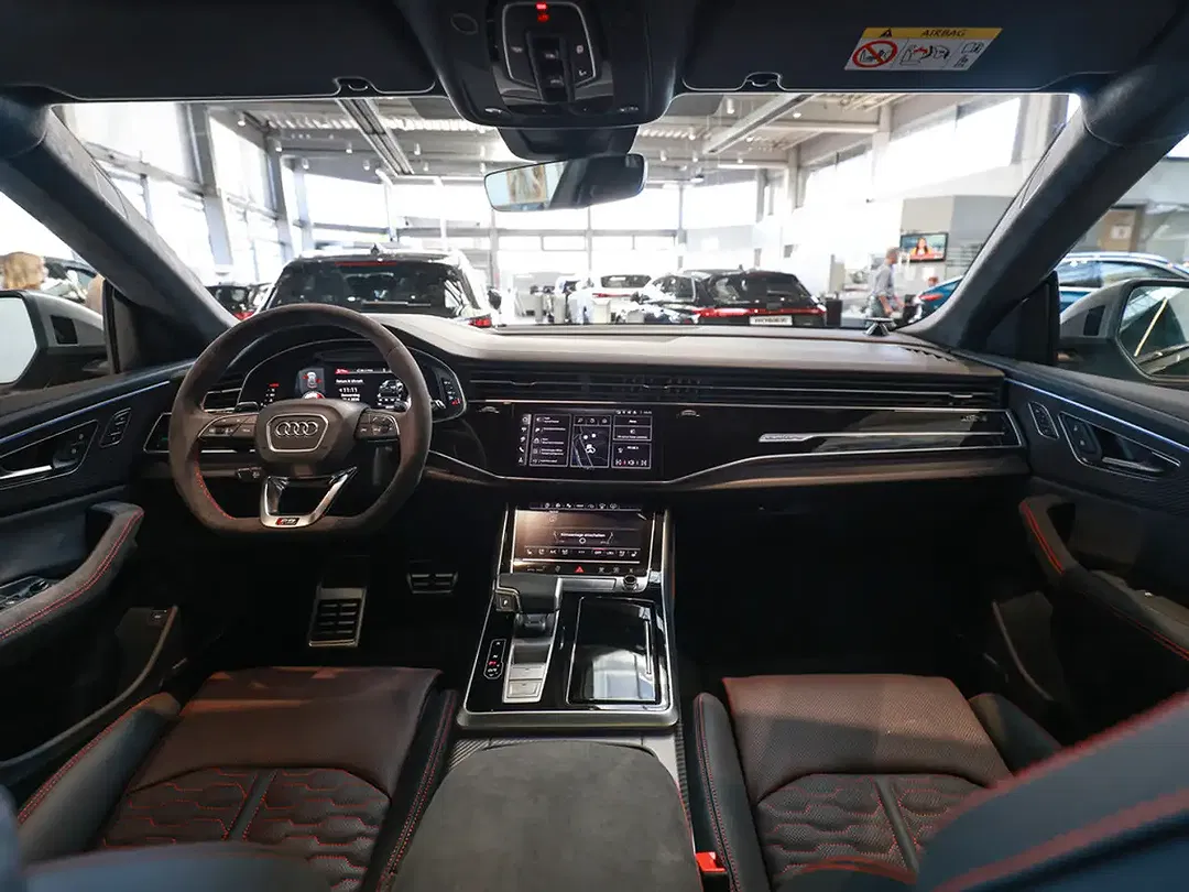 Audi RS Q8 - Thumbnail 7