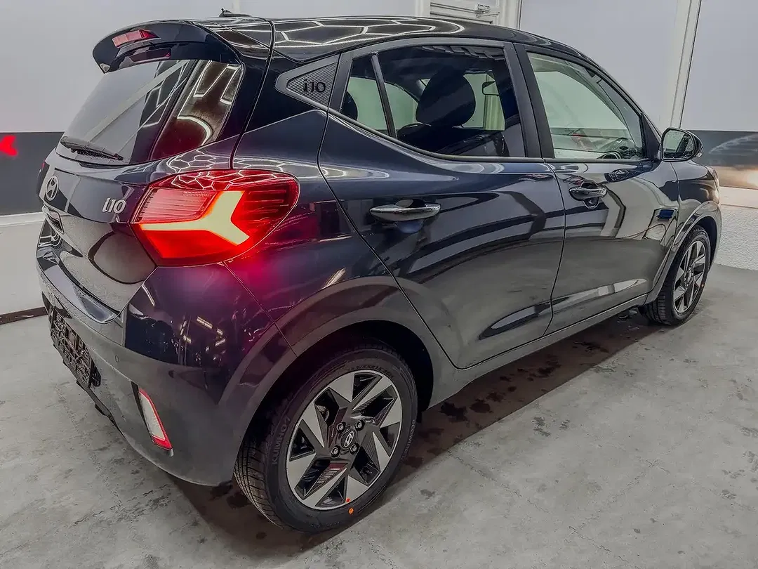 Hyundai i10 - Thumbnail 3