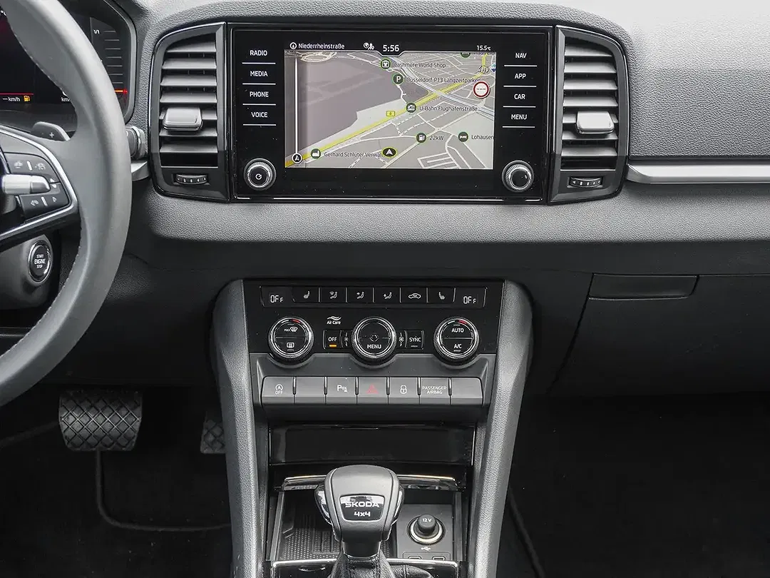 Skoda Karoq - Thumbnail 12