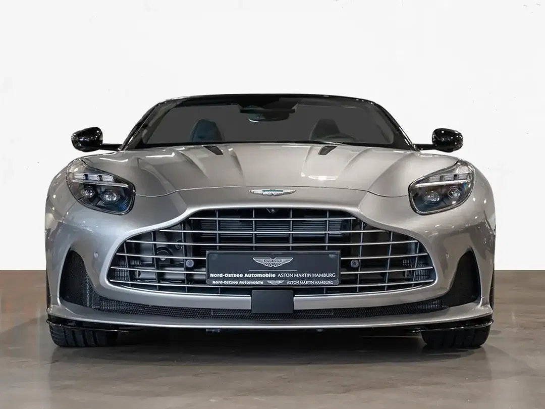 Aston Martin DB12 - Thumbnail 7