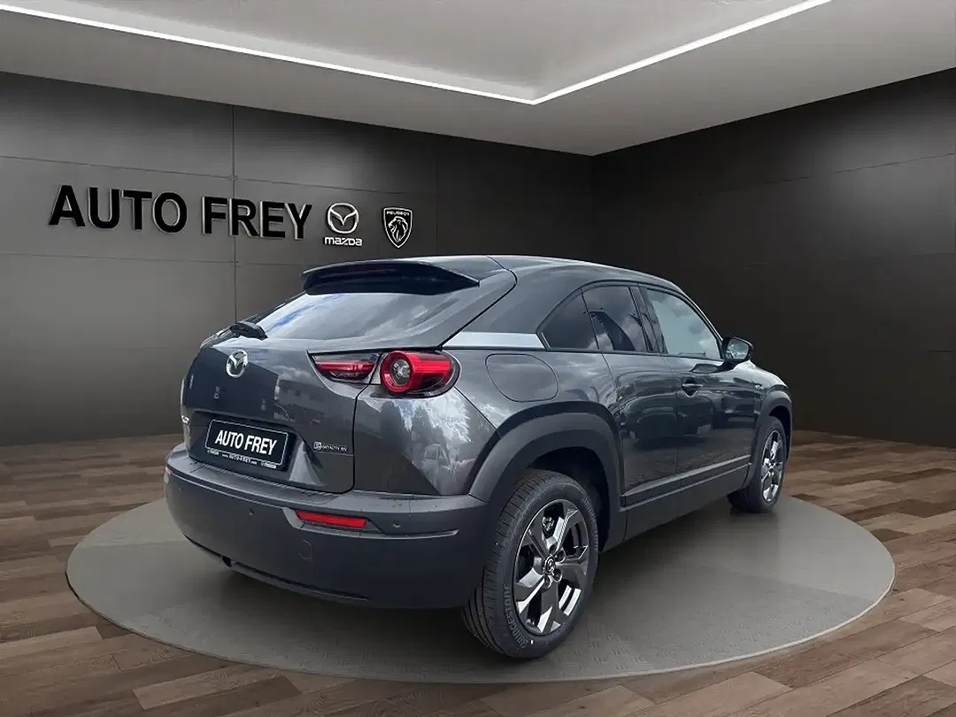 Mazda MX-30 - Thumbnail 2