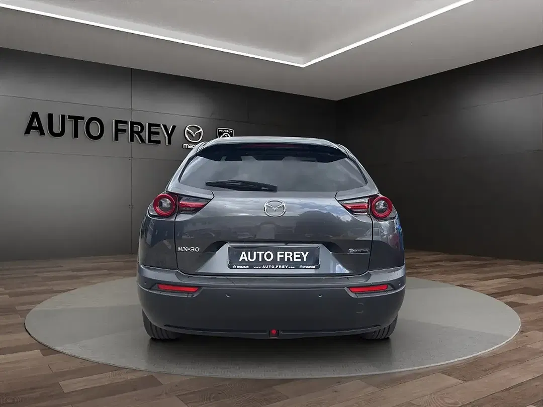 Mazda MX-30 - Thumbnail 3