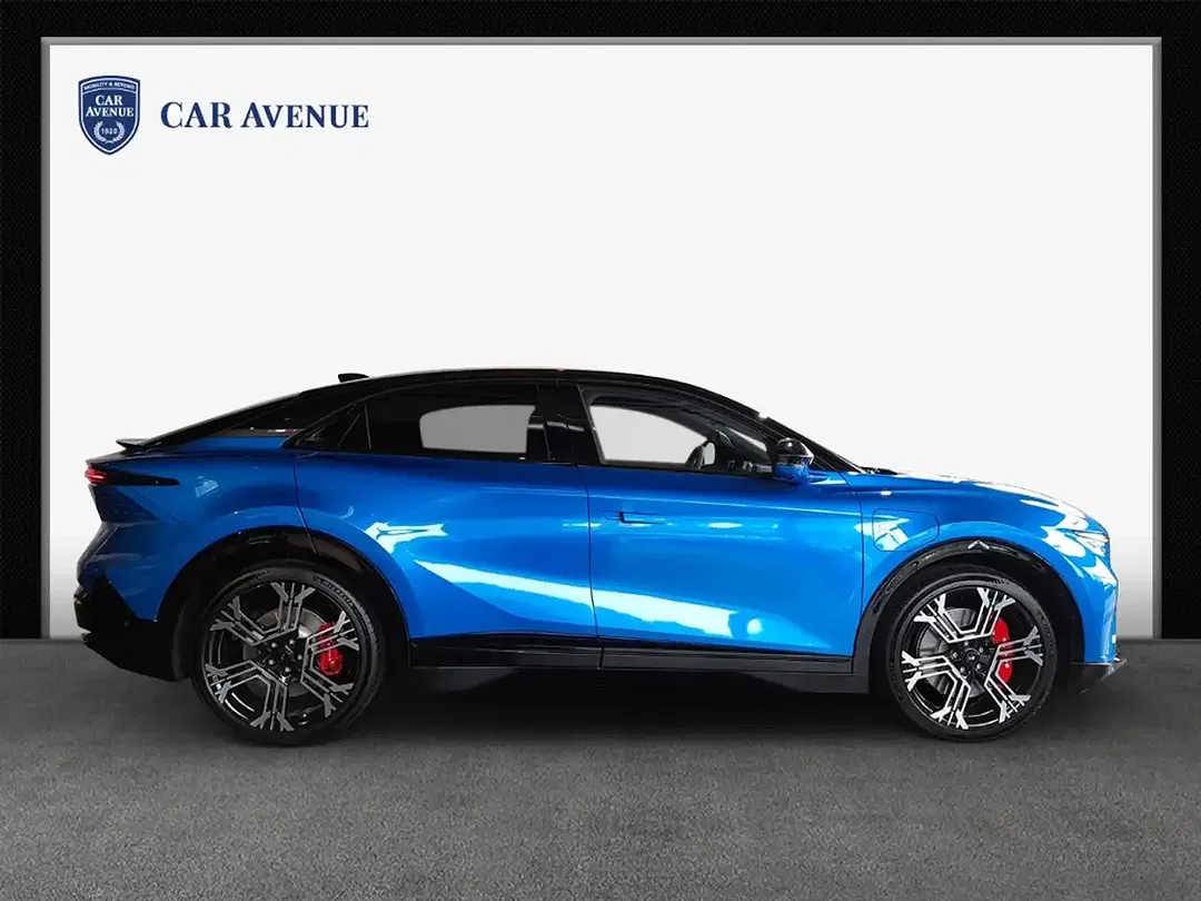 Alpine A390 - Thumbnail 2