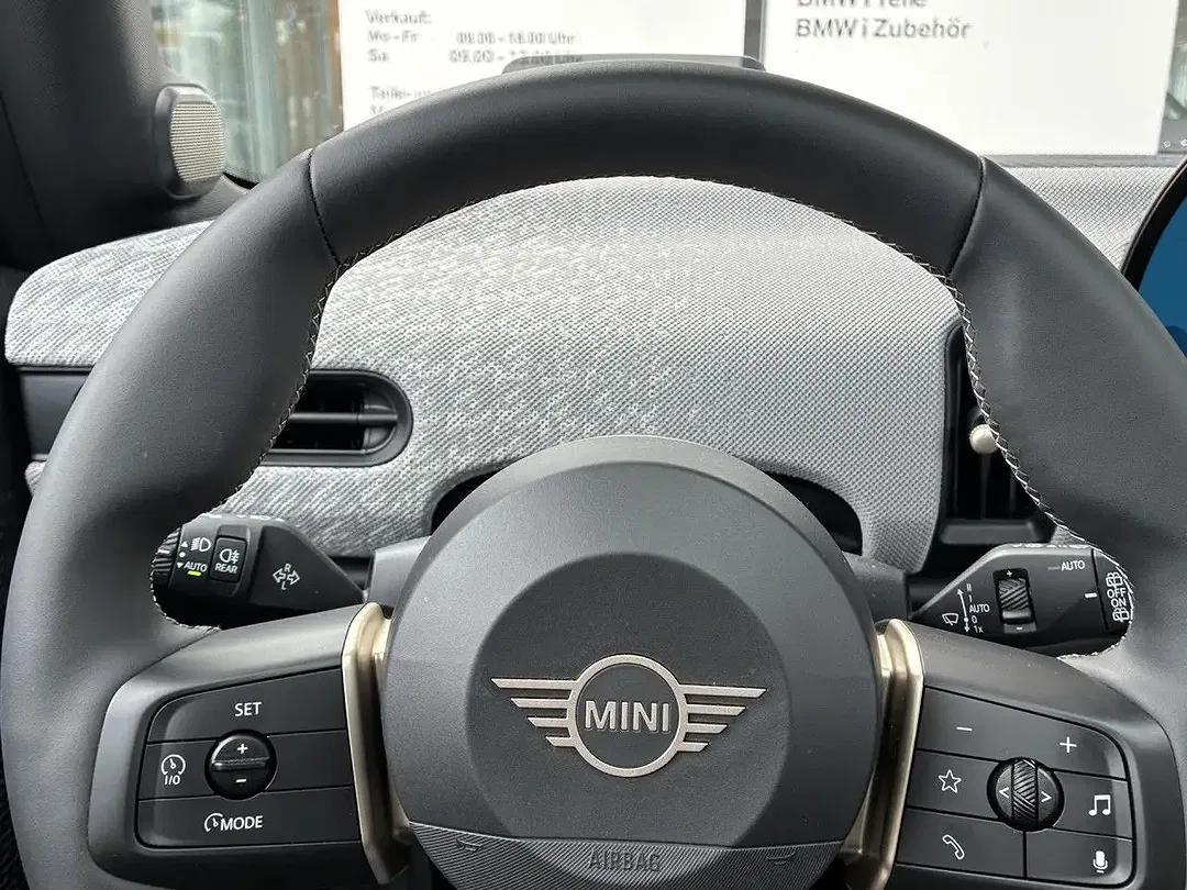 MINI Cooper S - Thumbnail 10
