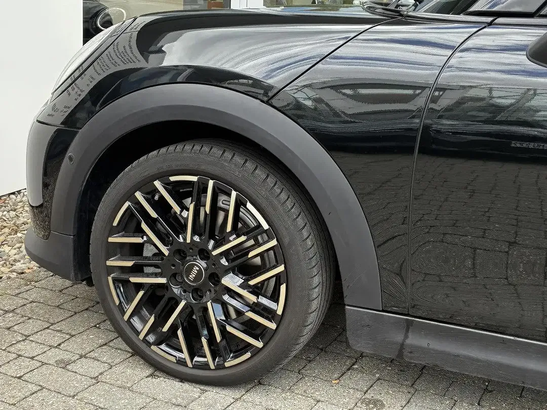 MINI Cooper S - Thumbnail 13