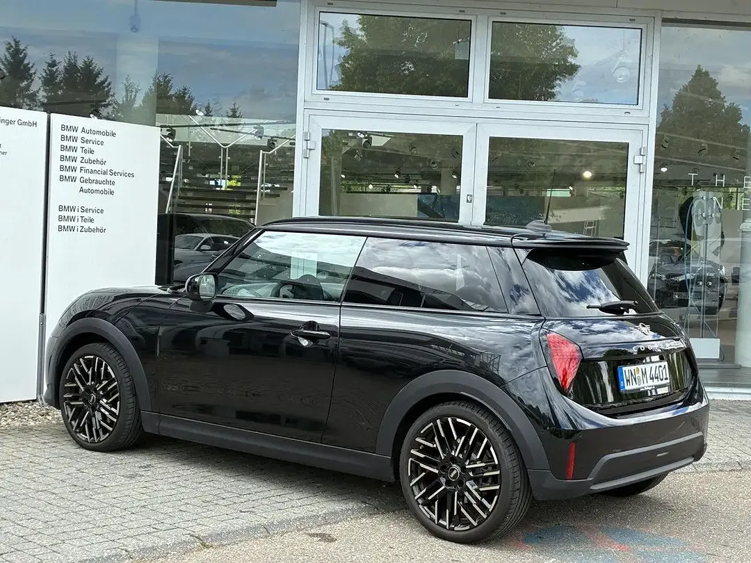 MINI Cooper S - Thumbnail 6