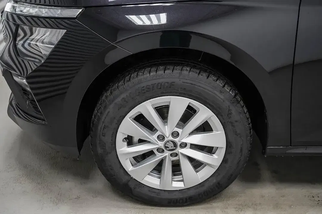 Skoda Kamiq - Thumbnail 4