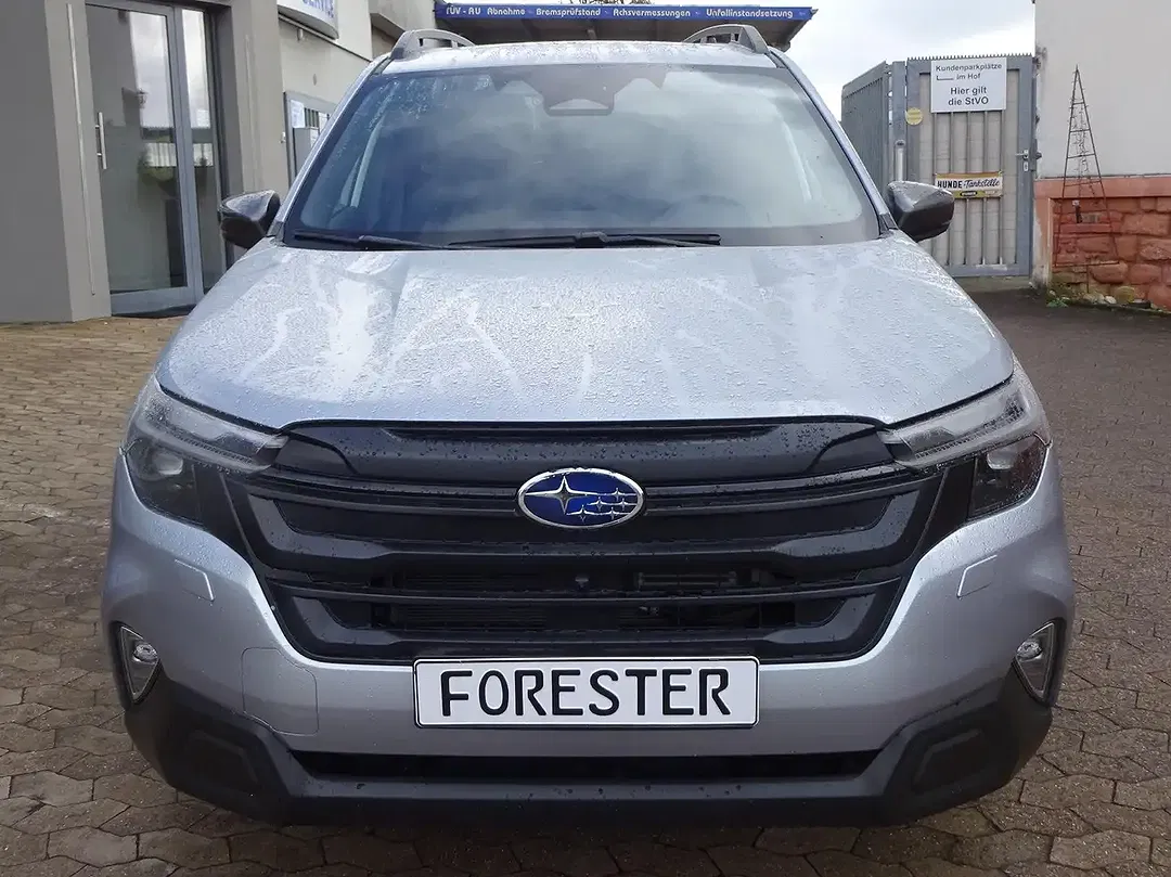 Subaru Forester - Thumbnail 2