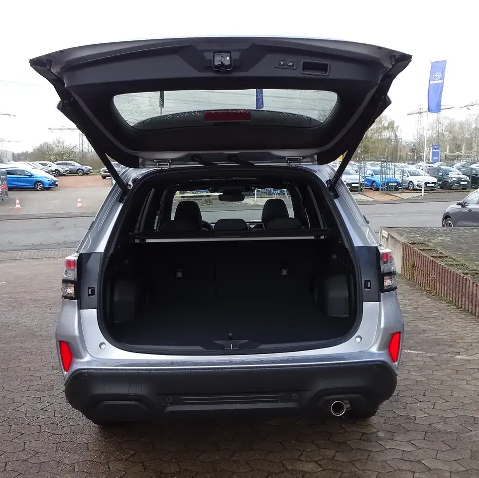 Subaru Forester - Thumbnail 9