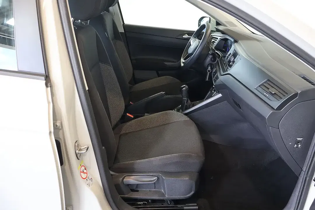 Volkswagen Taigo - Thumbnail 13