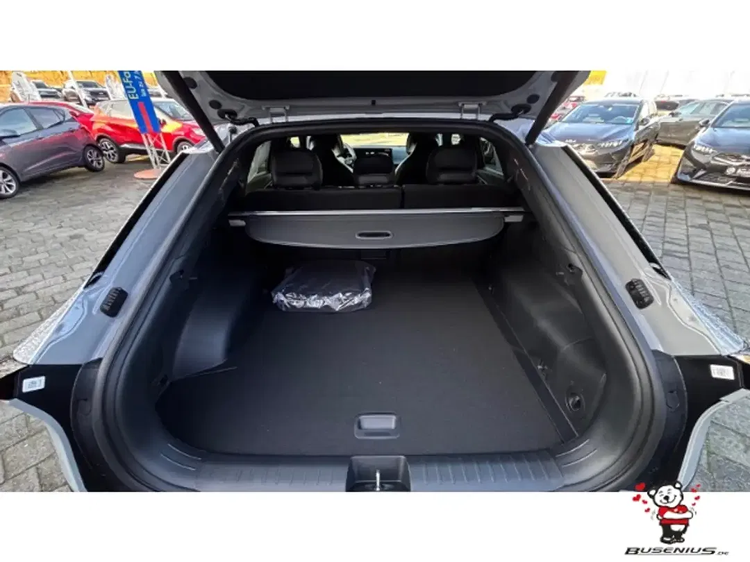 Kia EV6 - Thumbnail 5