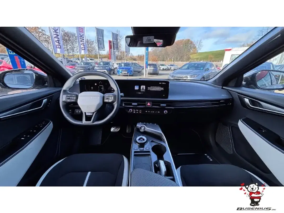 Kia EV6 - Thumbnail 9