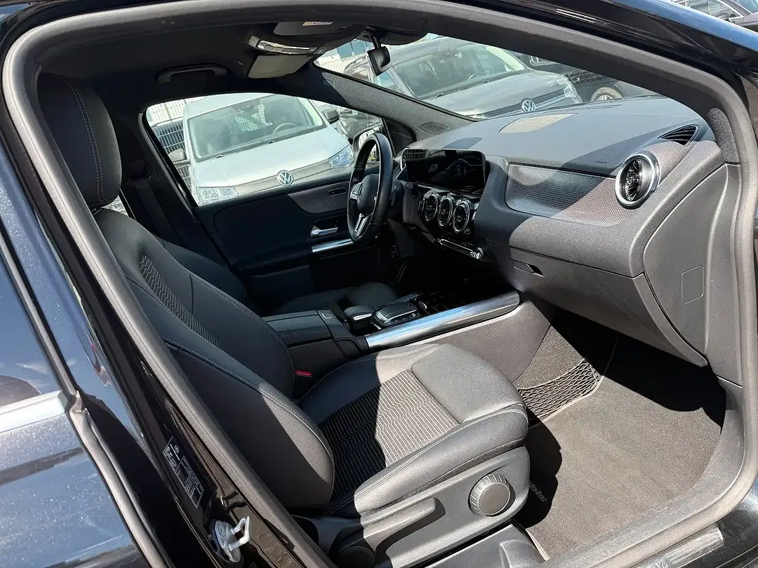 Mercedes-Benz B 250 - Thumbnail 11