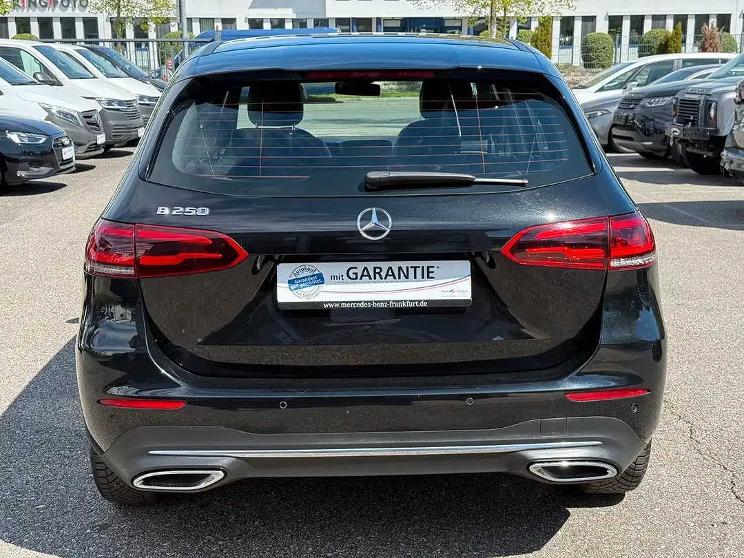 Mercedes-Benz B 250 - Thumbnail 4