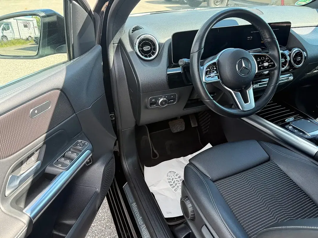 Mercedes-Benz B 250 - Thumbnail 8