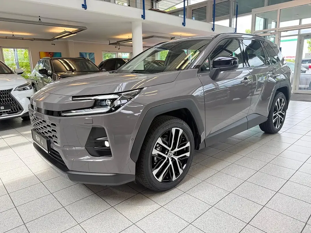 Toyota RAV 4 - Thumbnail 3
