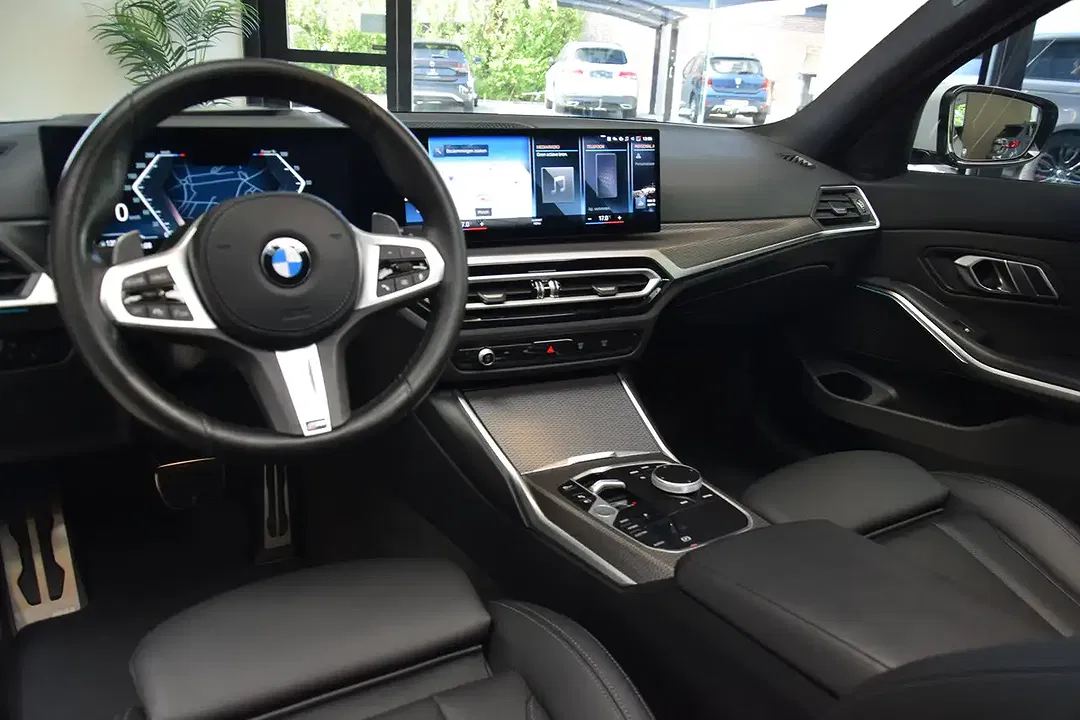 BMW 320 - Thumbnail 8