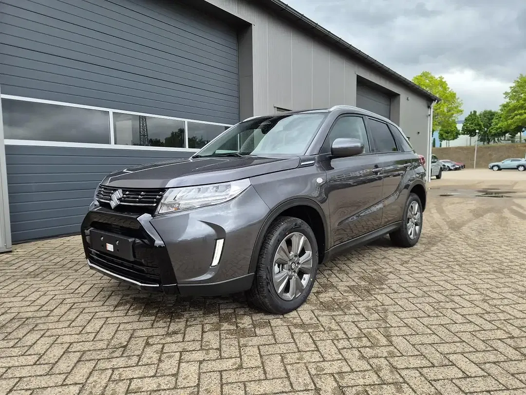 Suzuki Vitara - Thumbnail 1