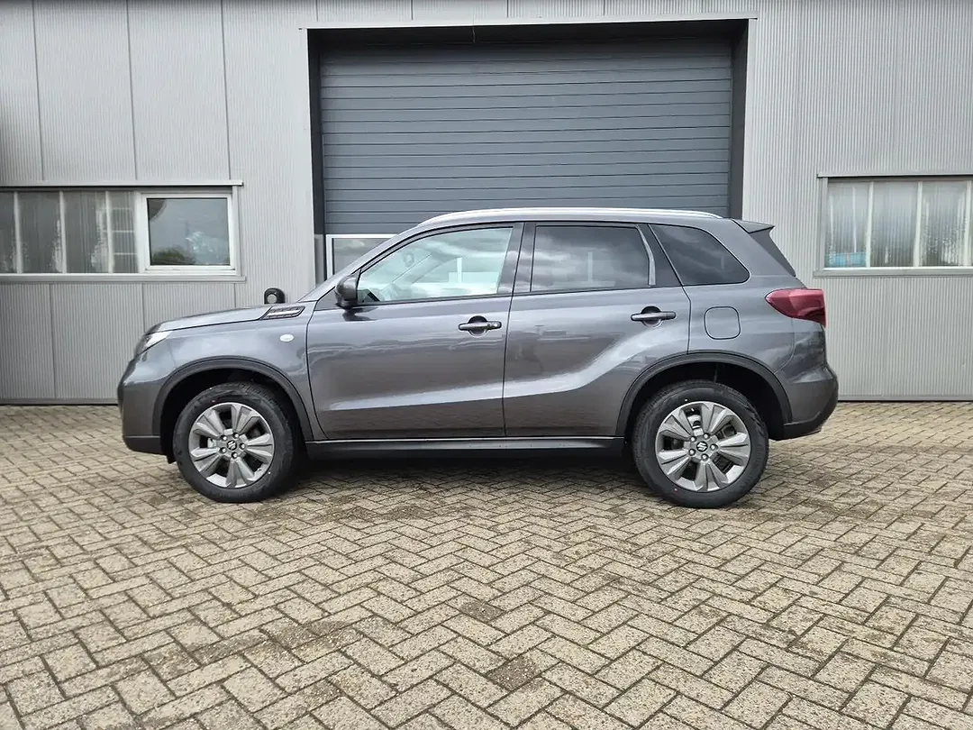 Suzuki Vitara - Thumbnail 2