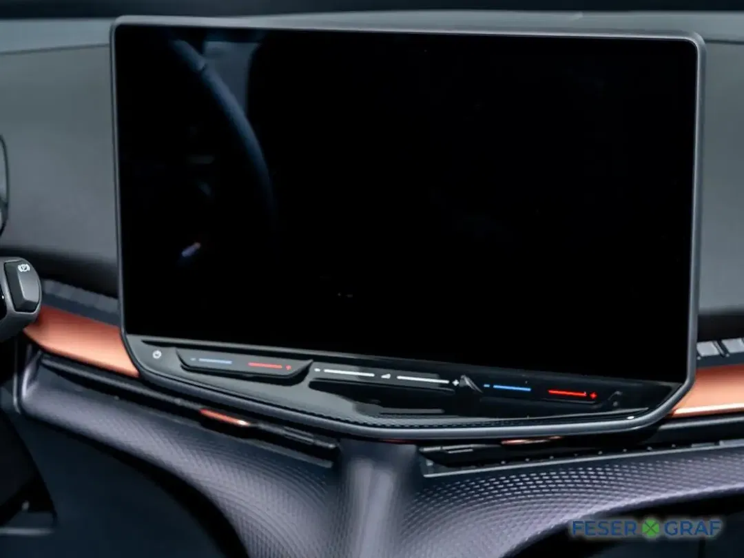 CUPRA Tavascan - Thumbnail 5