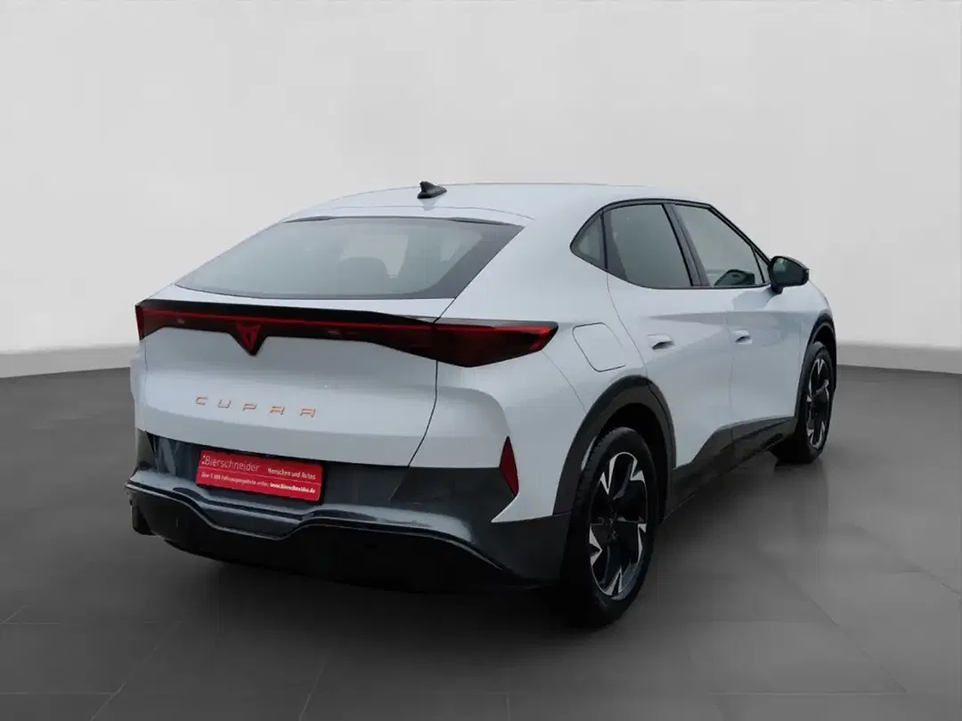 CUPRA Tavascan - Thumbnail 3