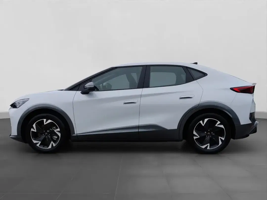 CUPRA Tavascan - Thumbnail 4