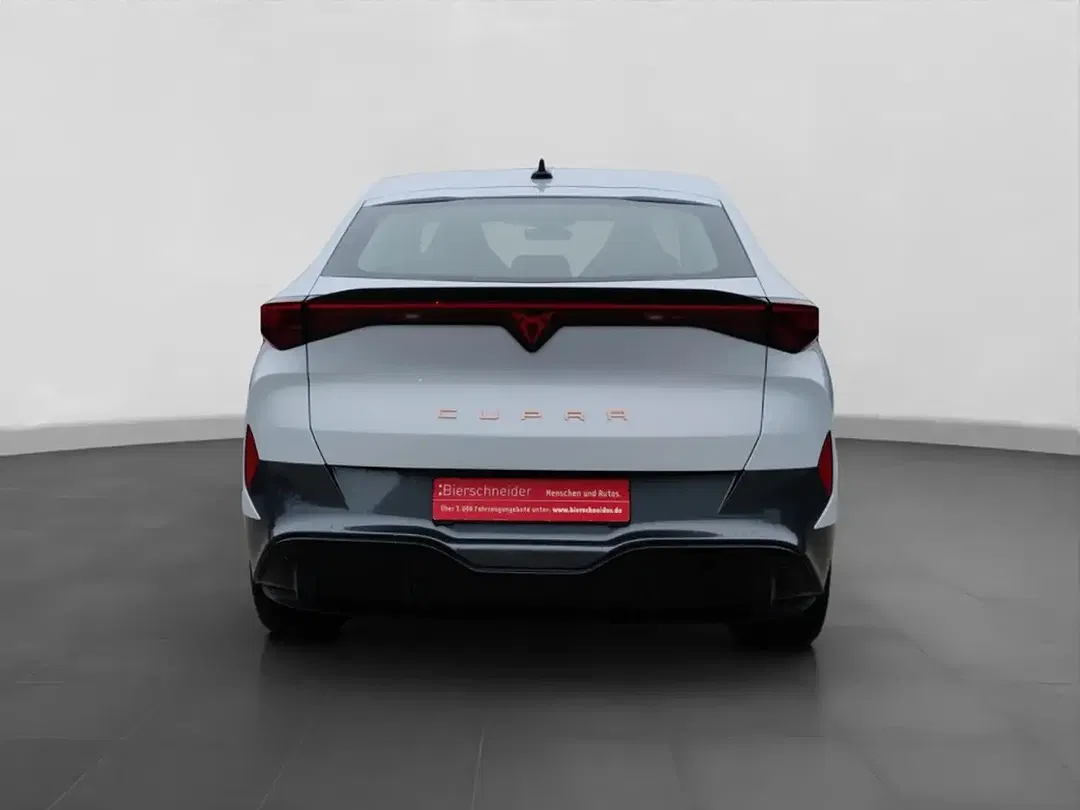 CUPRA Tavascan - Thumbnail 5