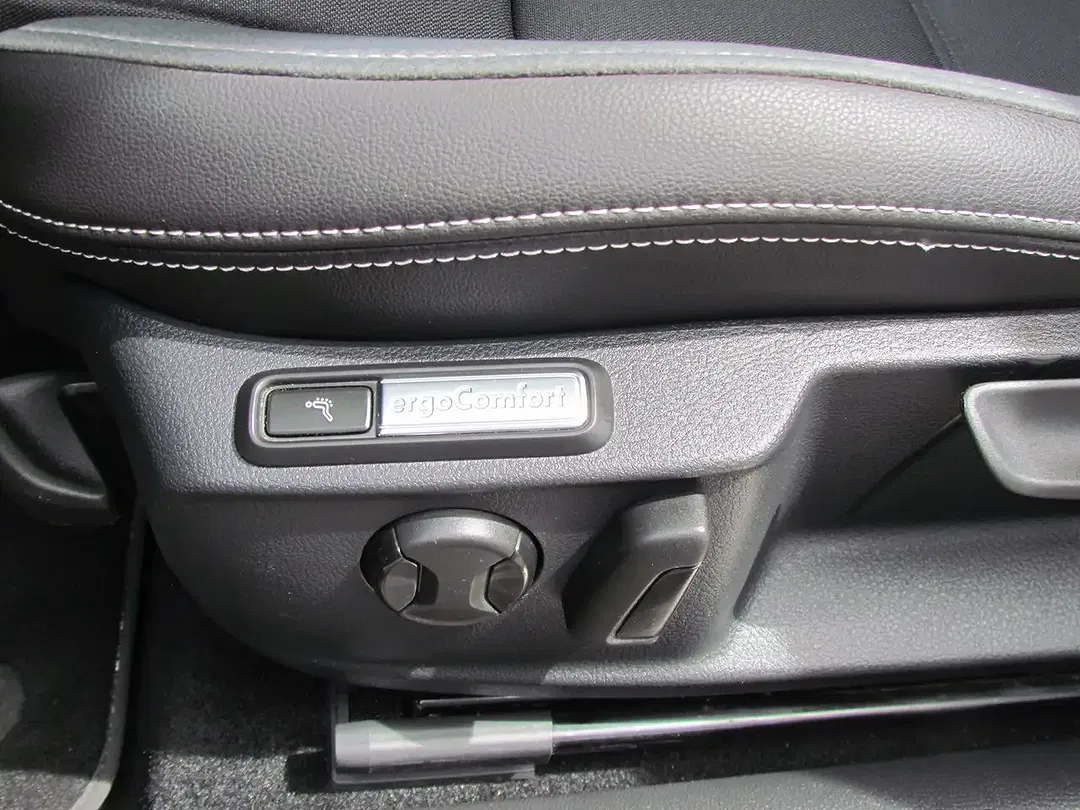 Volkswagen Passat Alltrack - Thumbnail 12