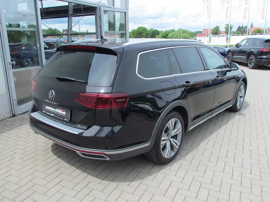 Volkswagen Passat Alltrack - Thumbnail 6