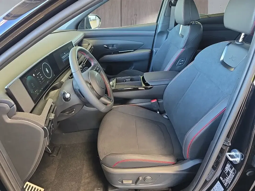 Hyundai TUCSON - Thumbnail 9
