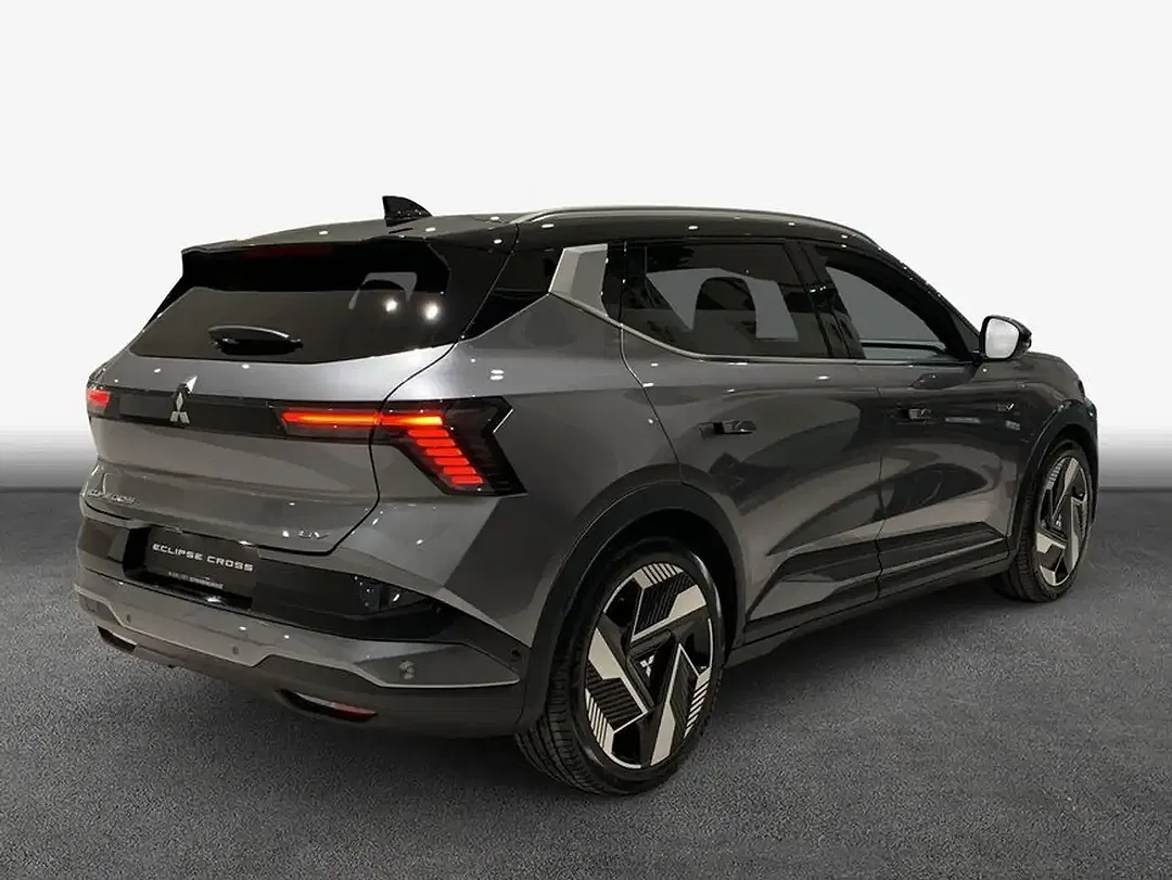 Mitsubishi Eclipse Cross - Thumbnail 2