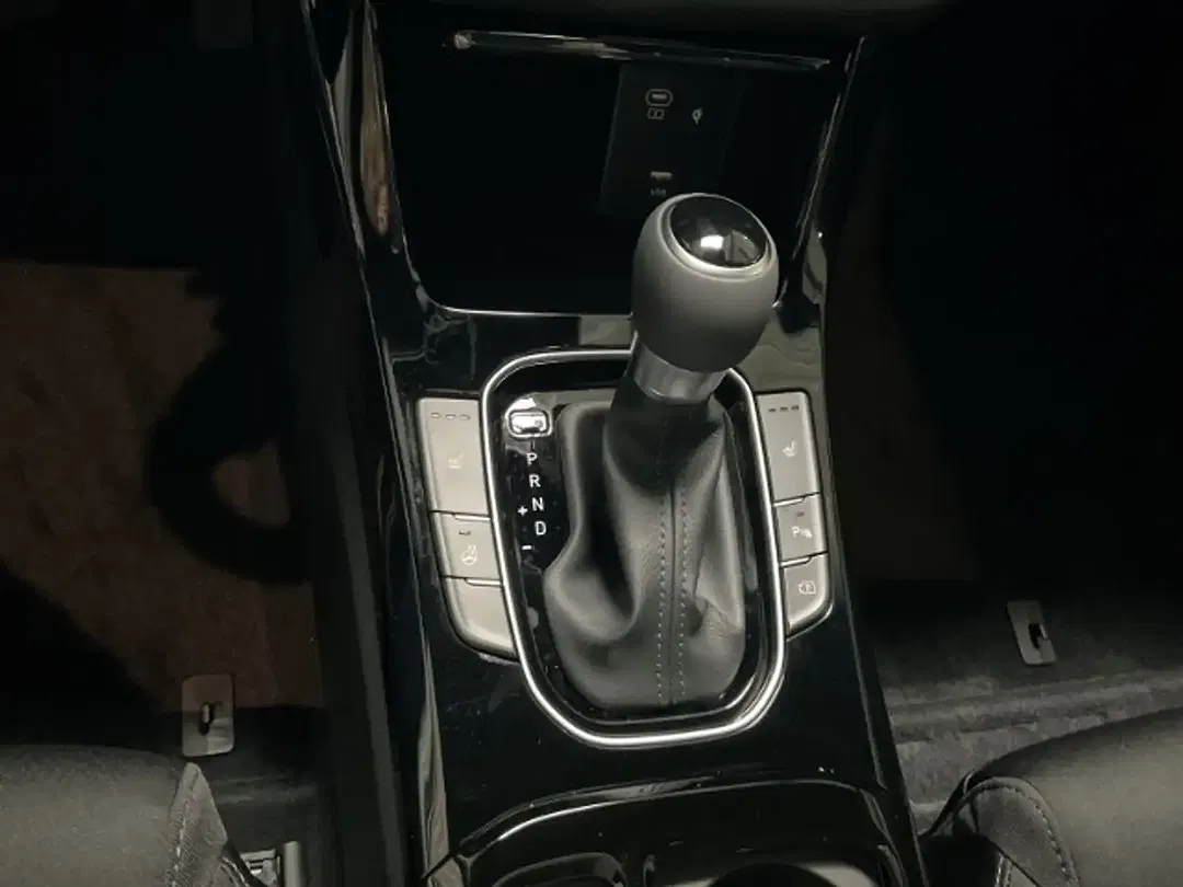 Hyundai i30 - Thumbnail 13