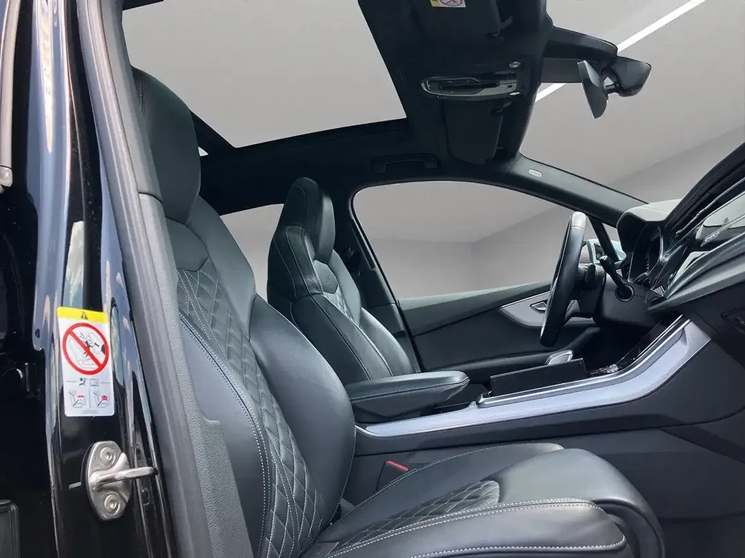 Audi SQ7 - Thumbnail 9