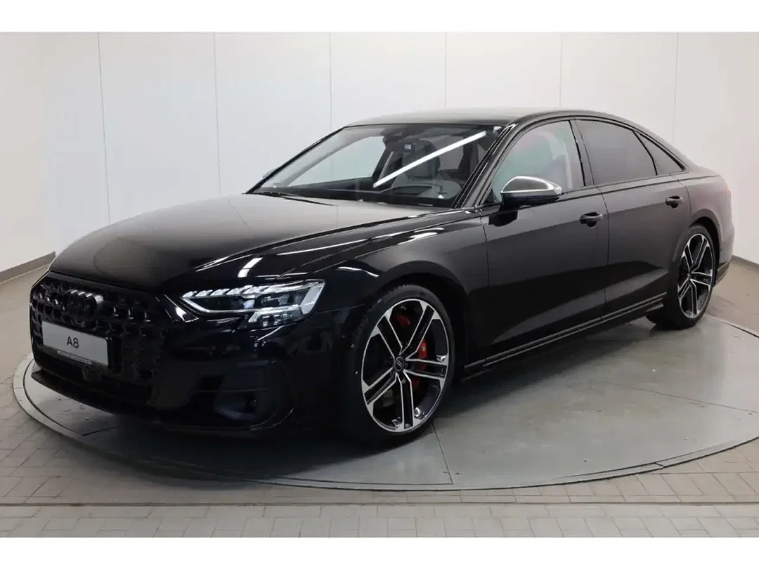 Audi S8 - Afbeelding 1