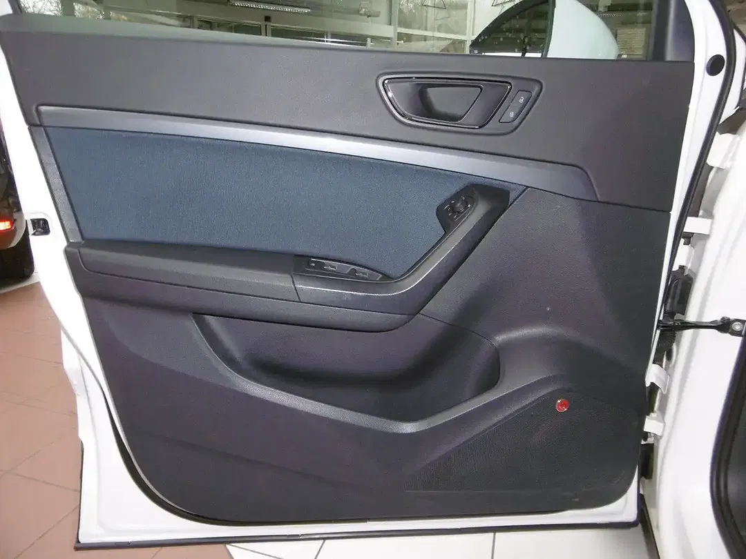 SEAT Ateca - Thumbnail 16
