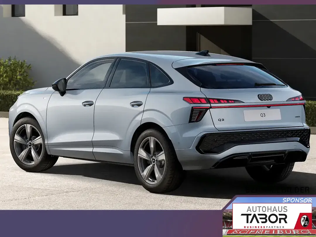 Audi Q3 - Thumbnail 3