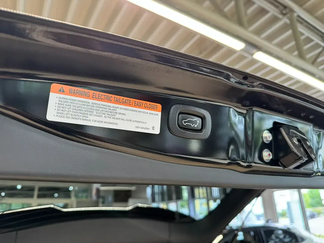 Mitsubishi Outlander - Thumbnail 12