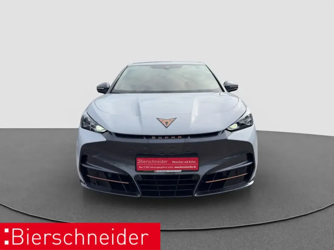 CUPRA Tavascan - Thumbnail 1