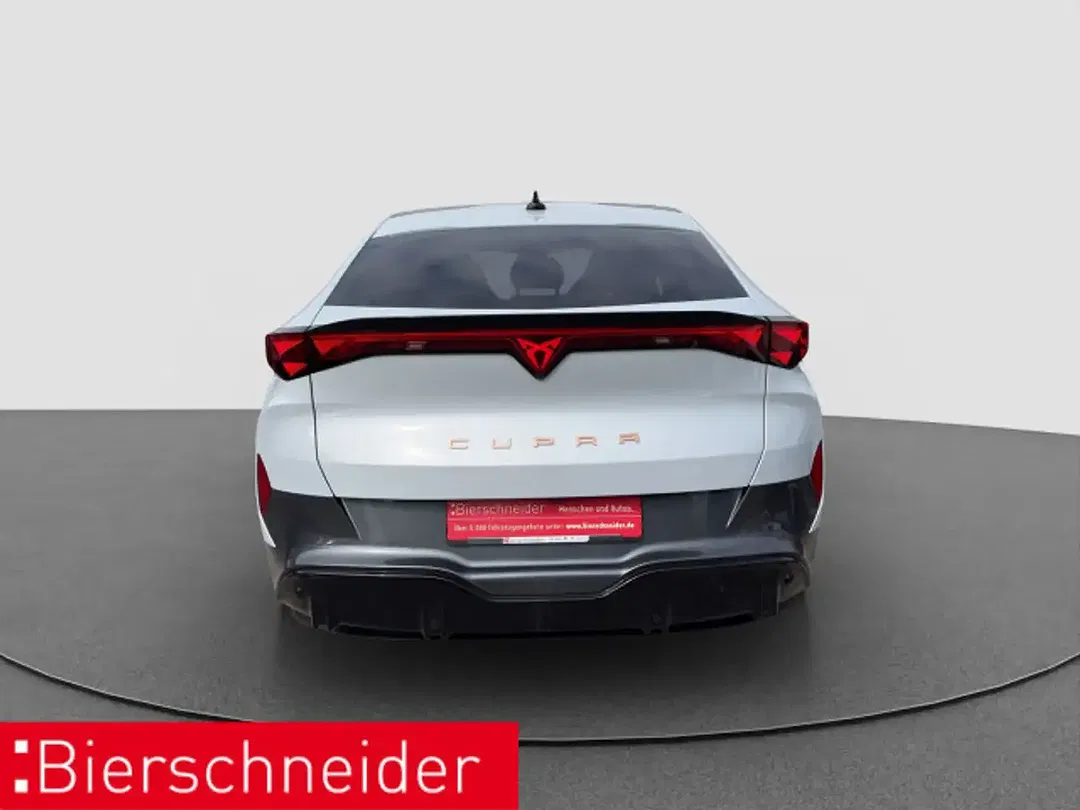 CUPRA Tavascan - Thumbnail 3