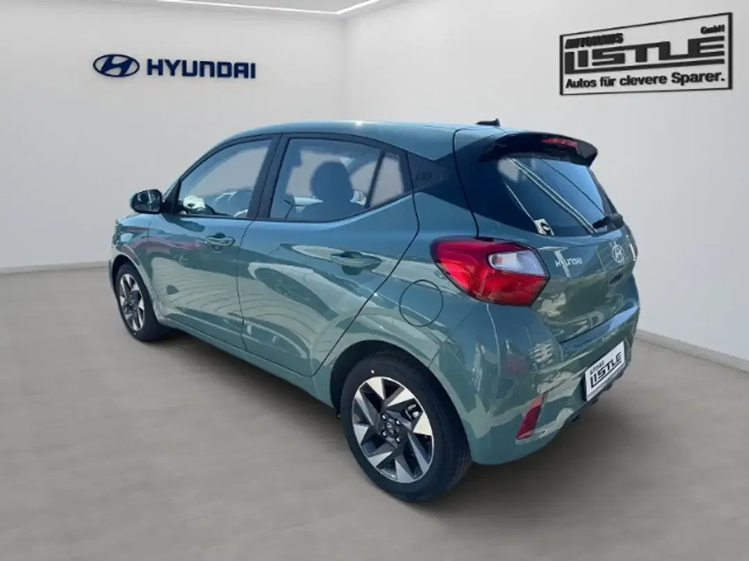 Hyundai i10 - Thumbnail 4