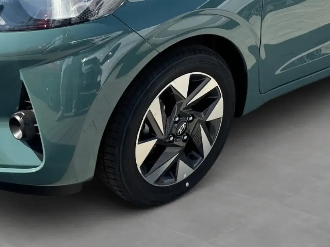 Hyundai i10 - Thumbnail 6
