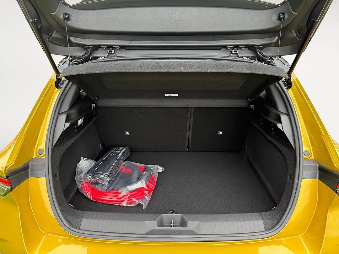 Opel Astra - Thumbnail 6