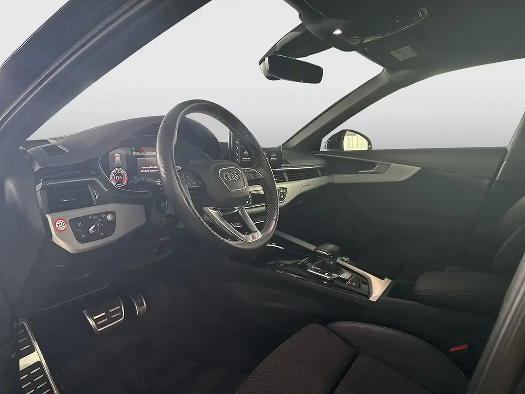 Audi A4 - Thumbnail 9