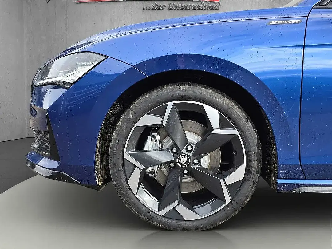 Skoda Superb - Thumbnail 13