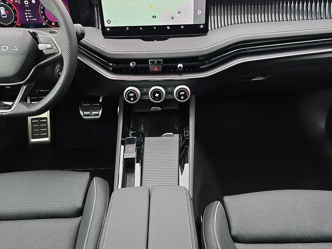 Skoda Superb - Thumbnail 6