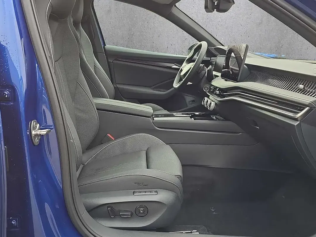 Skoda Superb - Thumbnail 9