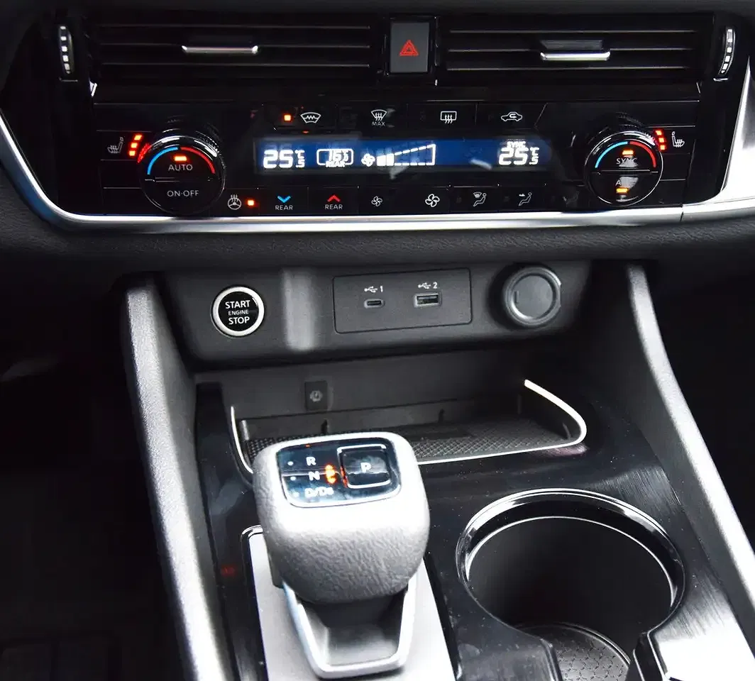 Nissan X-Trail - Thumbnail 11