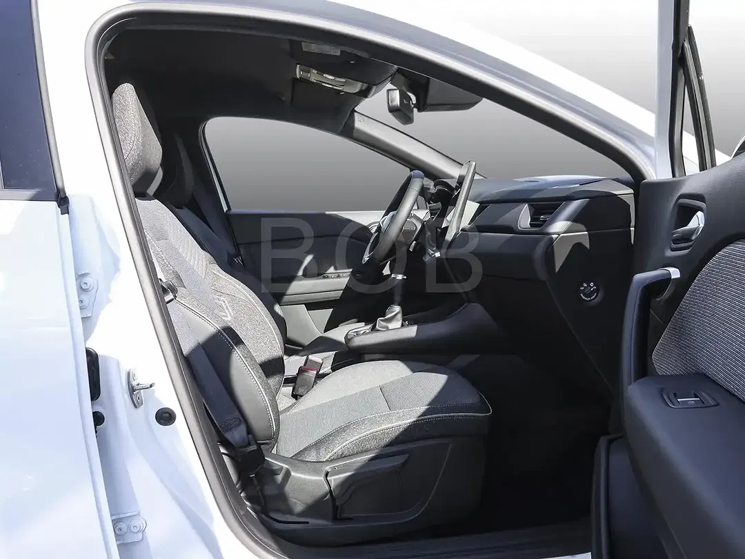Renault Captur - Thumbnail 4