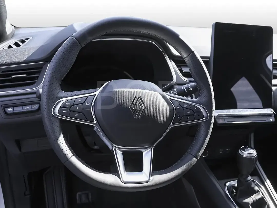 Renault Captur - Thumbnail 8